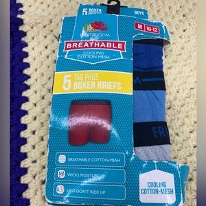 Fruit of the Loom Boxer Briefs pack of 5 for Boys medium 10/12-new